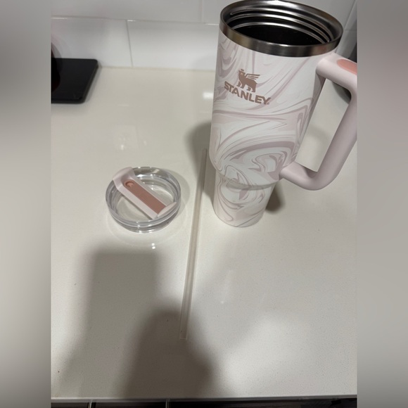 STANLEY Quencher H2.0 - 40oz Tumbler with Handle RETIRED COLOR!! ROSE GOLD SWIRL - Picture 9 of 9